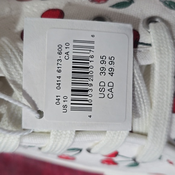 American Eagle Canvas Cherry Hightops size 10 - Picture 7 of 7